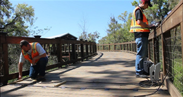 A tech placing a short term counter